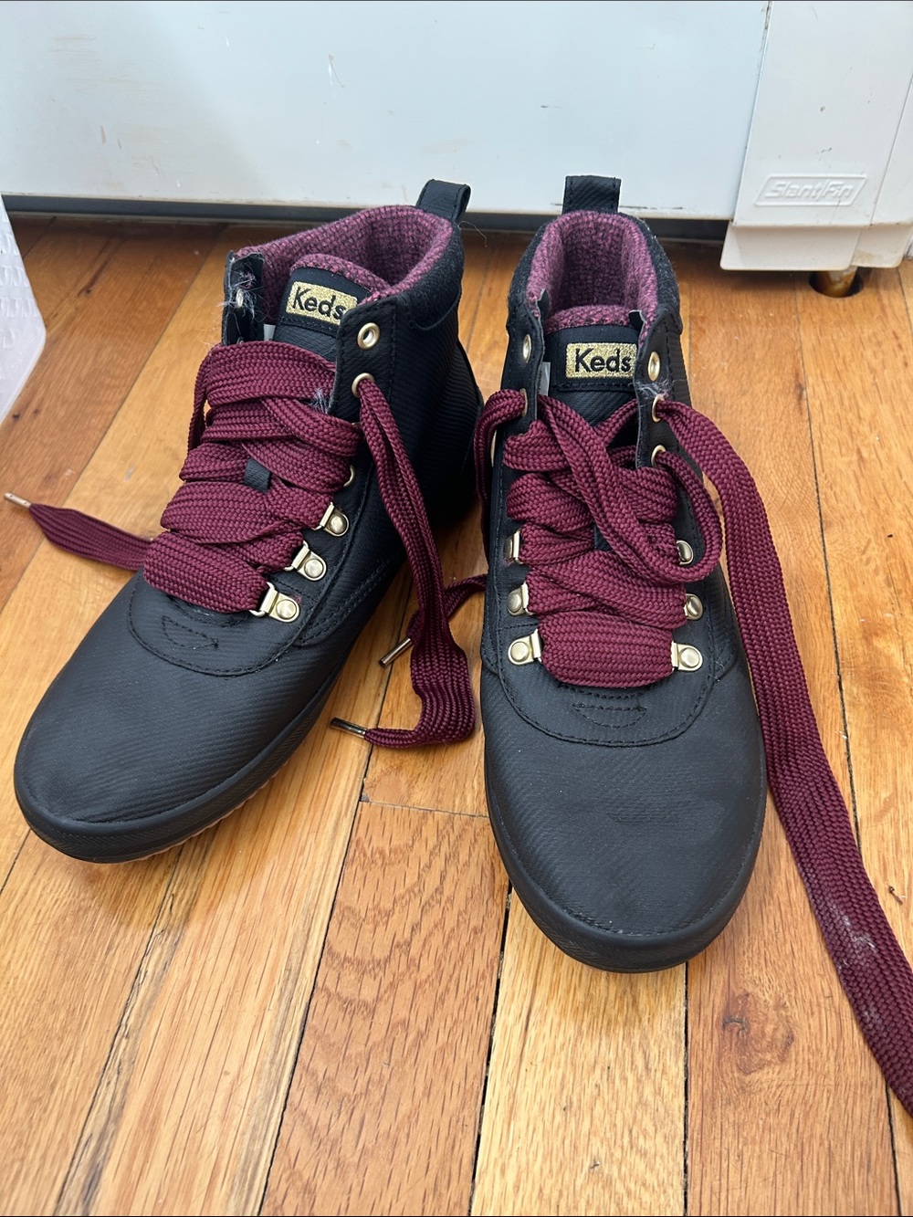 Keds Black High-Top Sneakers with Burgundy Laces and Lining